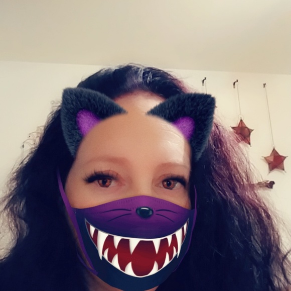 Meet your Posher, Leslie - Picture 1 of 1